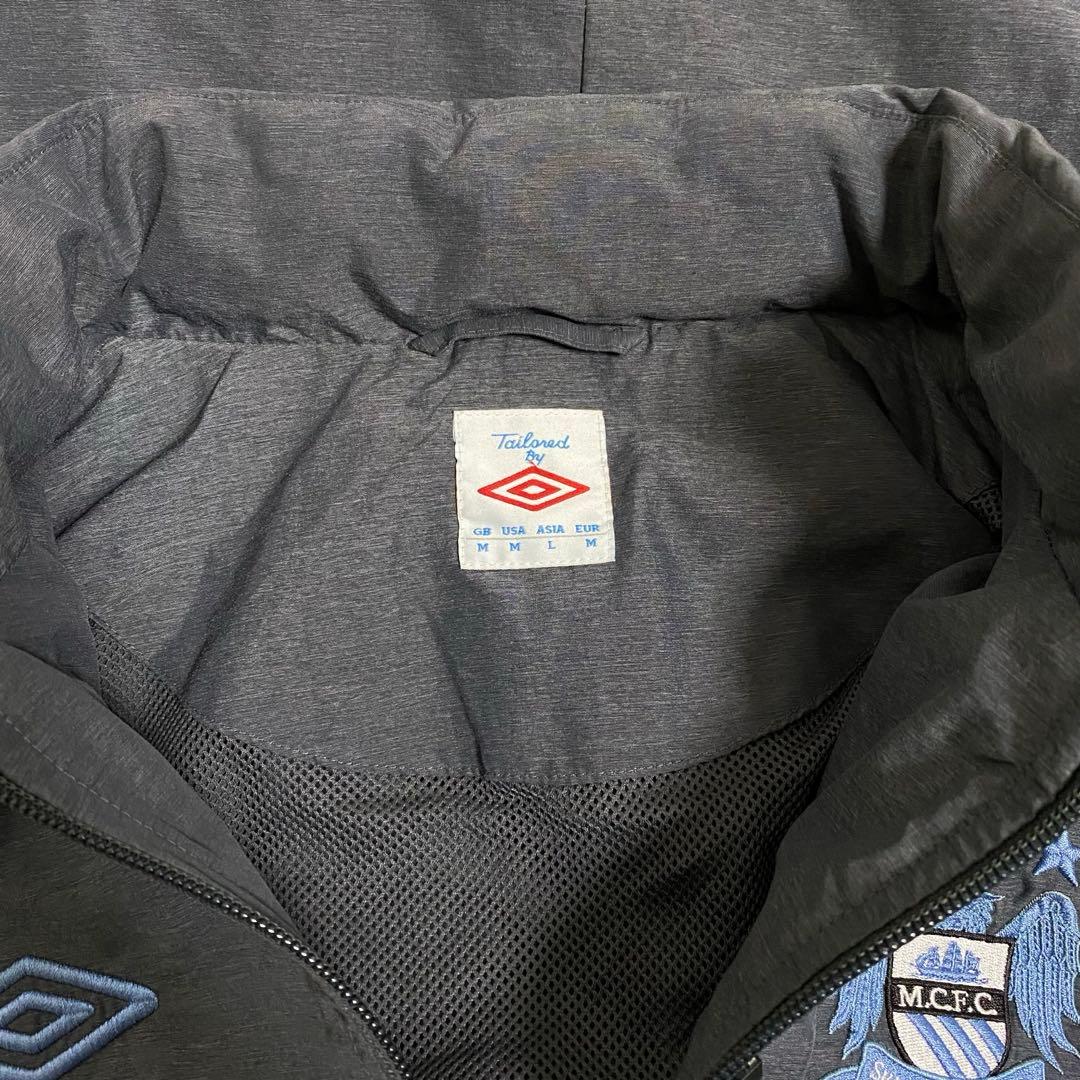 希少】マンチェスター・シティ Umbro トレーニングジャケット Mサイズ