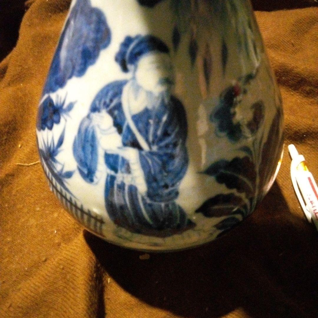 中国陶磁器　元染付け　青白磁の人物画花瓶