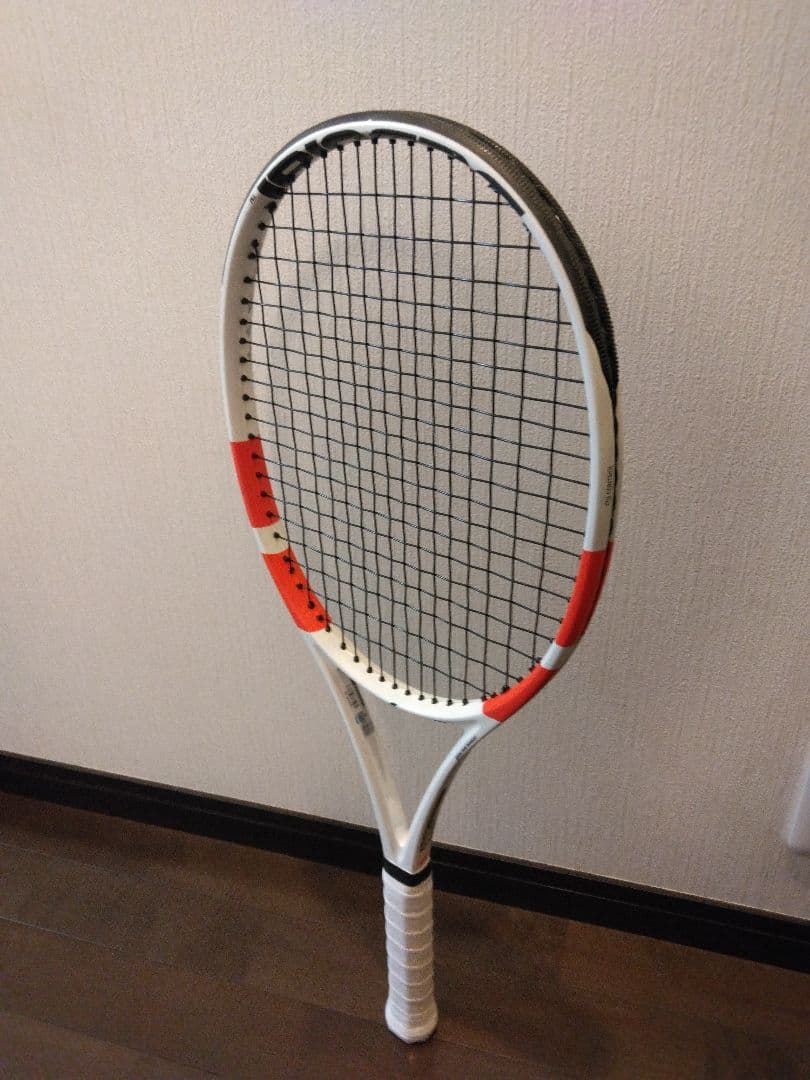 ピュアストライク 100 Babolat 硬式用テニスラケット 良品！