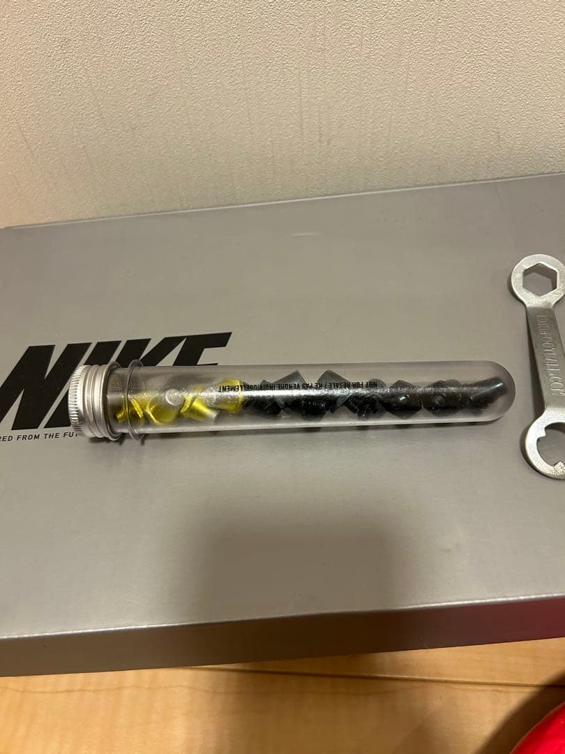 Nike サッカースパイク取り替え式　ピンク　27㎝