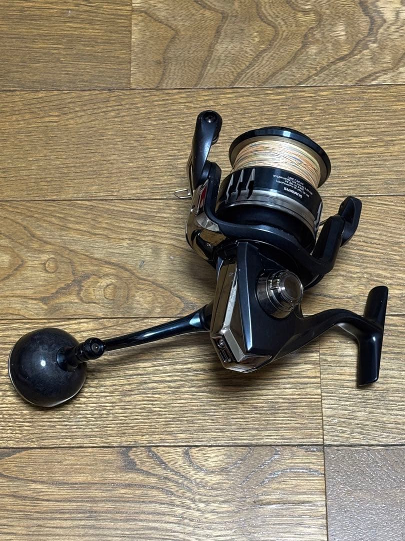 STRADIC スピニングリール 黒釣り