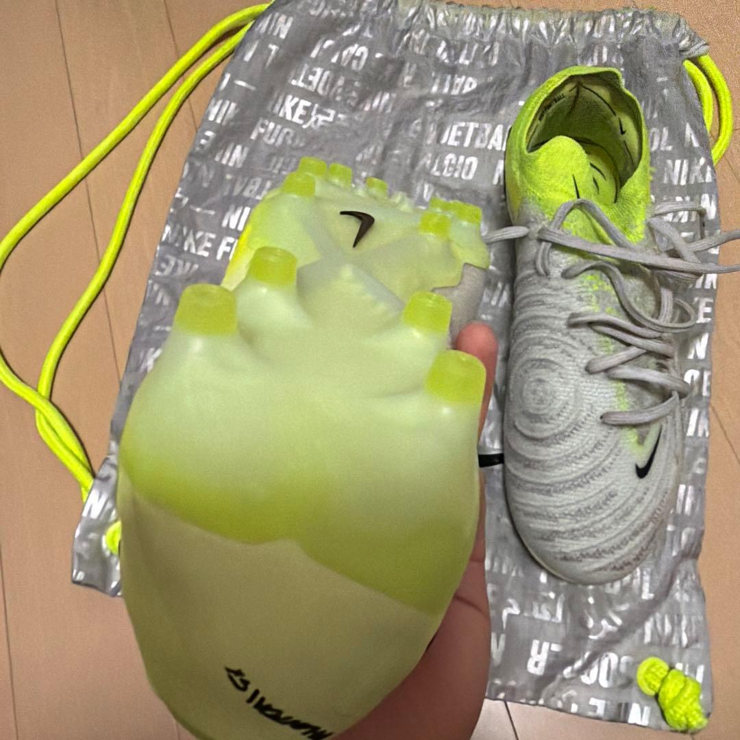 袋付き NIKE ファントムGX2 エリートAG 24.5