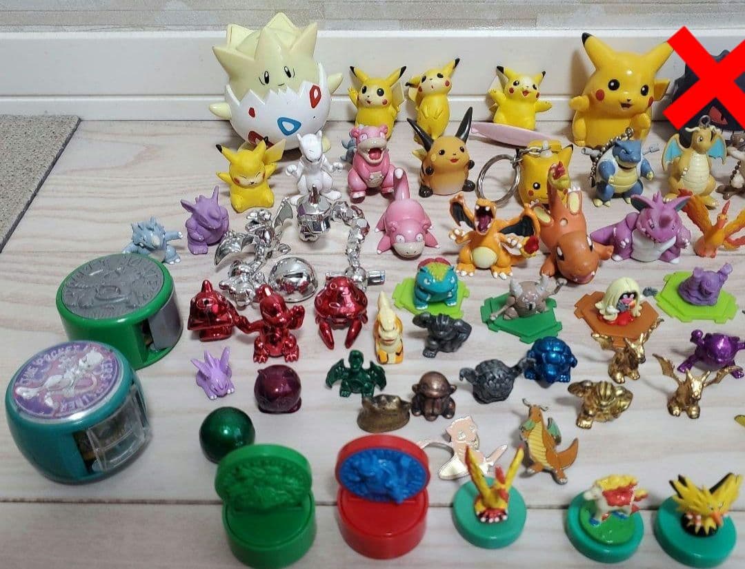 【まとめ売り】ポケモン105体　キーホルダー　スタンプ　ソフビ　メタル