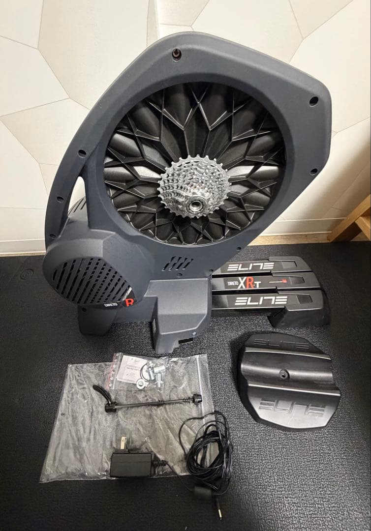 【美品】Elite (エリート) Direto XR-T サイクルトレーナー