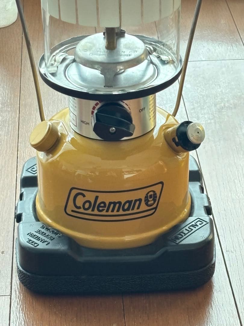 コールマン　ランタン　イエロー