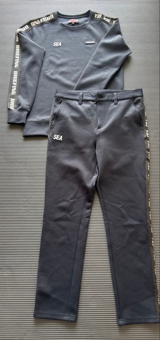 BRIEFING GOLF×WIND AND SEA コラボセットアップ