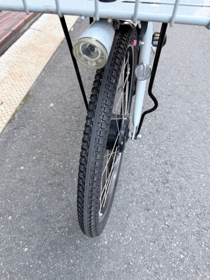 子供乗せ　3人　ブリヂストン　電動アシスト自転車 チャイルドシート付き グレー