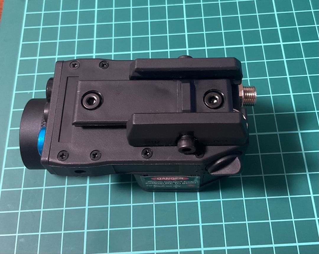 VLM01 エイミングモジュールタイプ レプリカ　フラッシュライトミリタリー