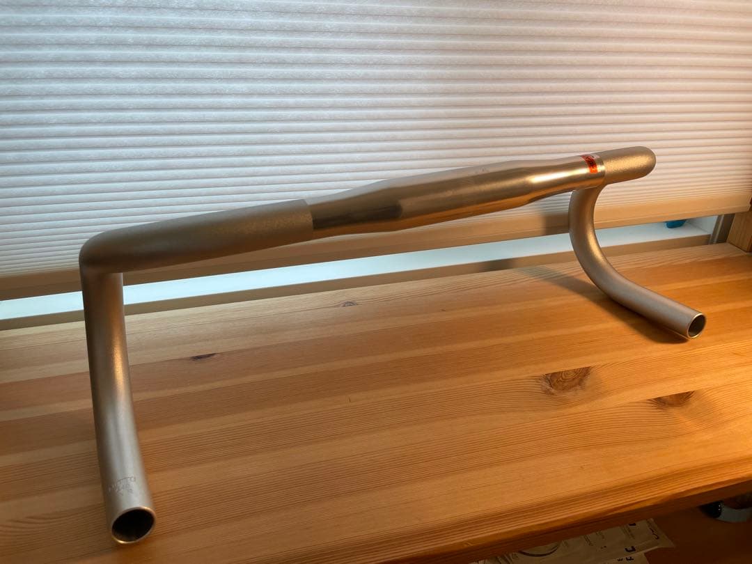 Nitto b105aa ssbドロップハンドル シルバー 31.8 440mm