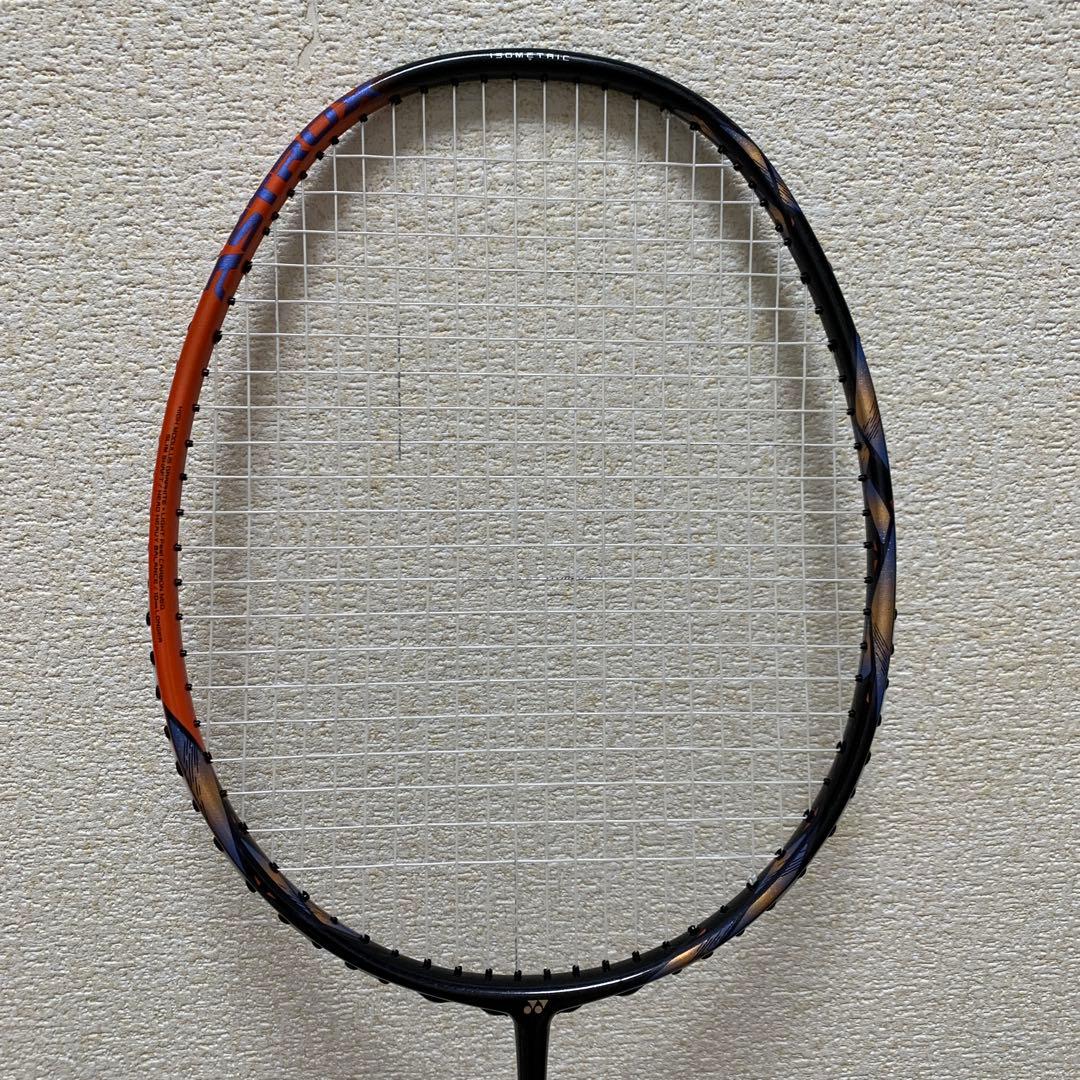 ヨネックスアストロックス77プロ