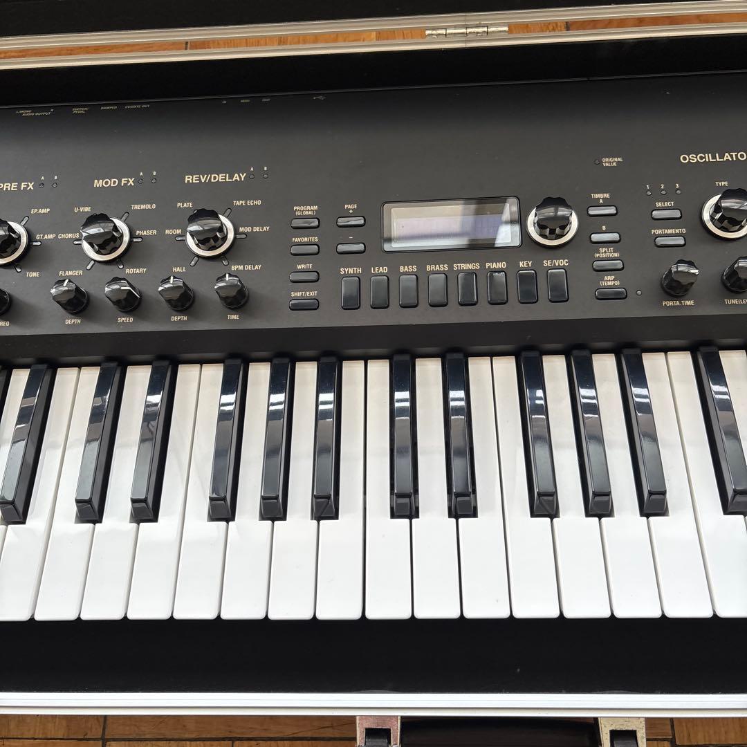 KORG KingKORG アナログシンセサイザー ハードケース付き