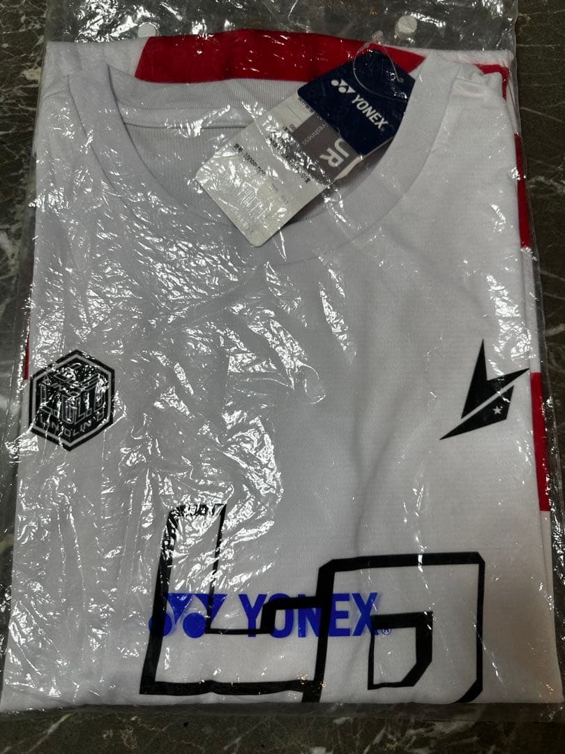【新品・未使用/日本未発売】YONEX リンダンシャツ L