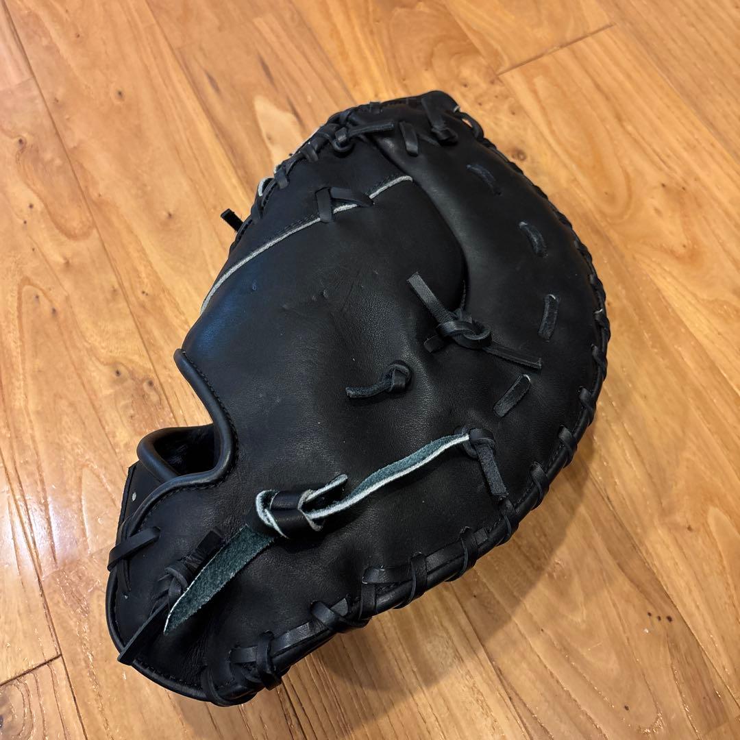 Wilson ブラック 軟式グローブ　左投