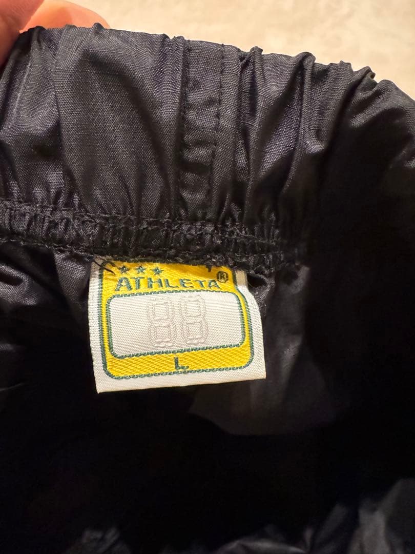 ATHLETA ピステ上下セット ブラック×レッド　L