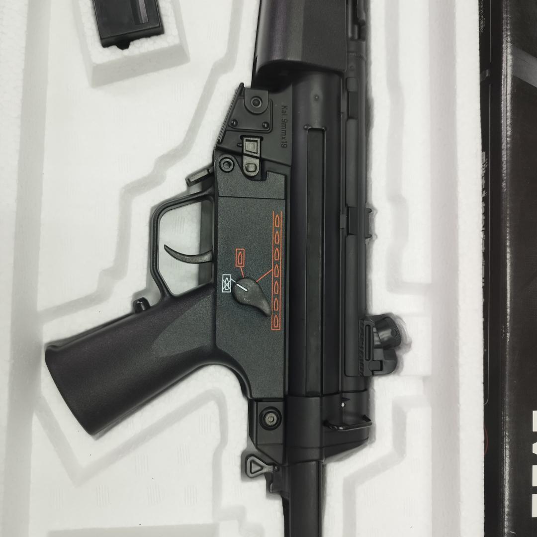 美品　東京マルイ MP5A5 電動ガンボーイズ