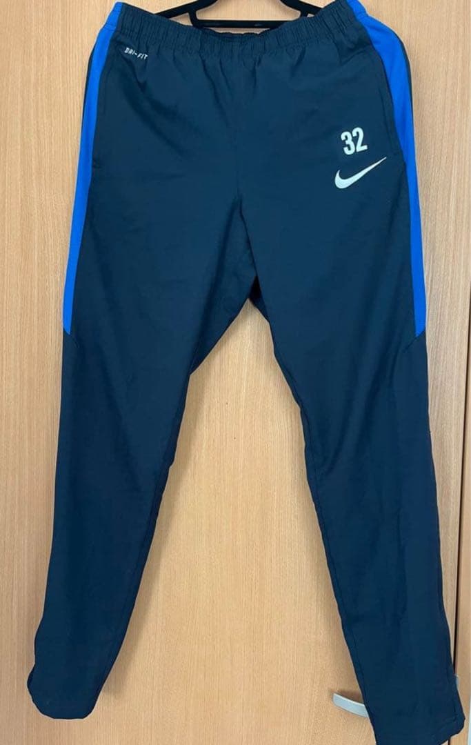 鹿島アントラーズ　支給品　パンツ　M NIKE