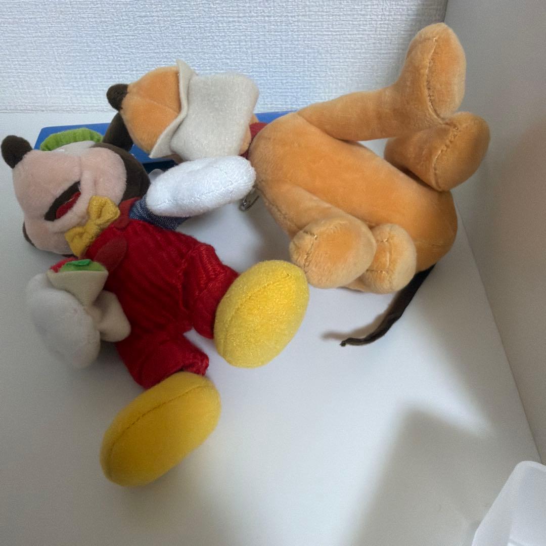 ディズニー　ミッキー　プルート　dreams on the goぬいぐるみバッジ