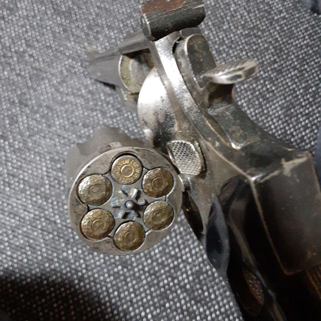 古い金属製リボルバー/SMコクサイ産業マグナム441/Smith&Wesson