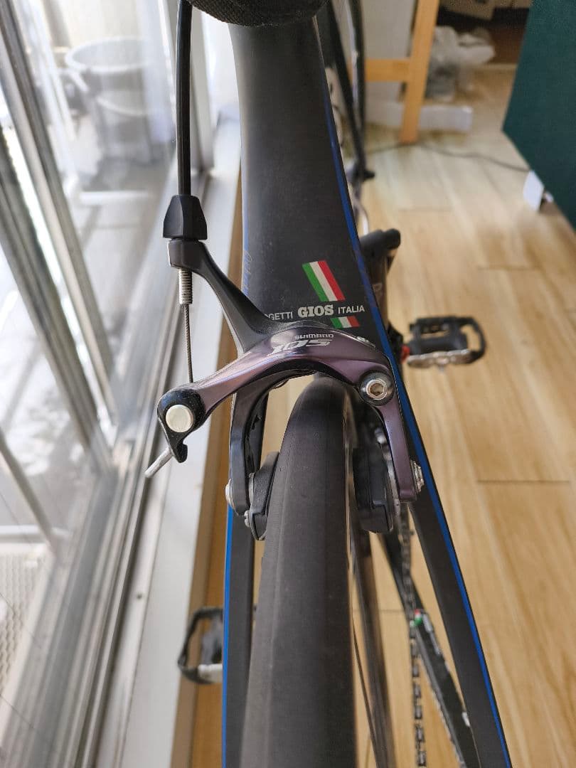 GIOS ロードバイク カーボン ブラック TORNADO SHIMANO105