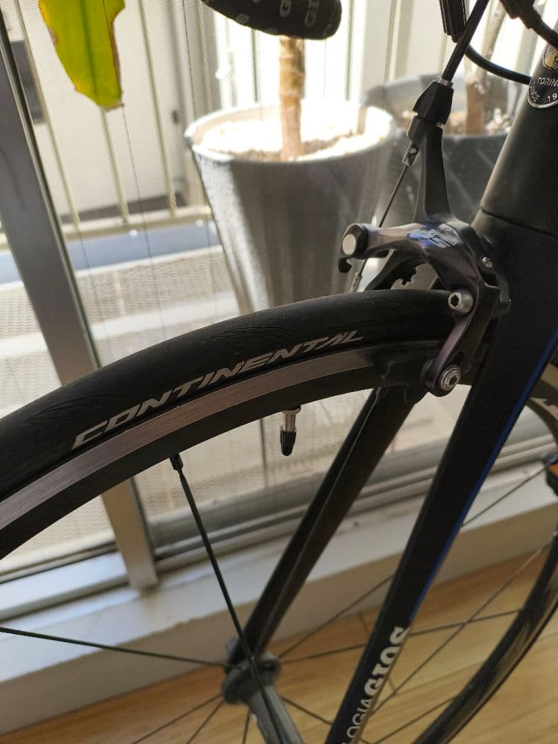 GIOS ロードバイク カーボン ブラック TORNADO SHIMANO105