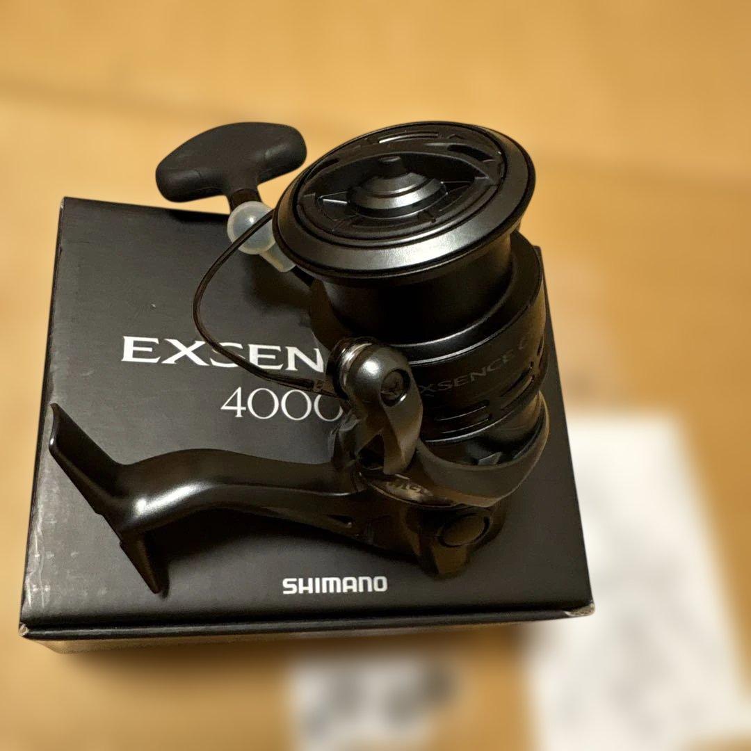 シマノ　１８　エクスセンスＣＩ４＋　４０００ＭＸＧ／スピニング
