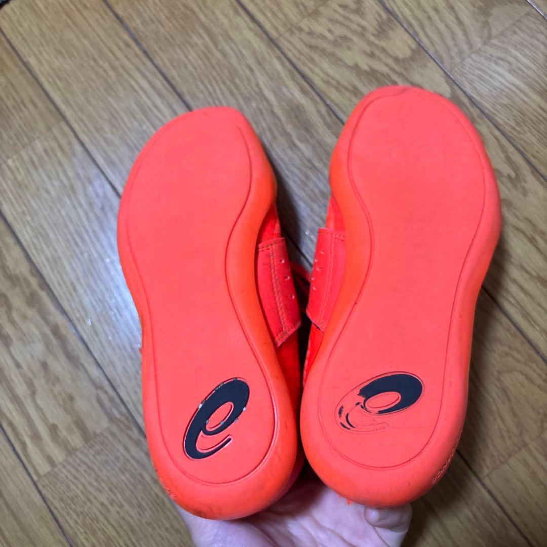 ASICS スローイングシューズ