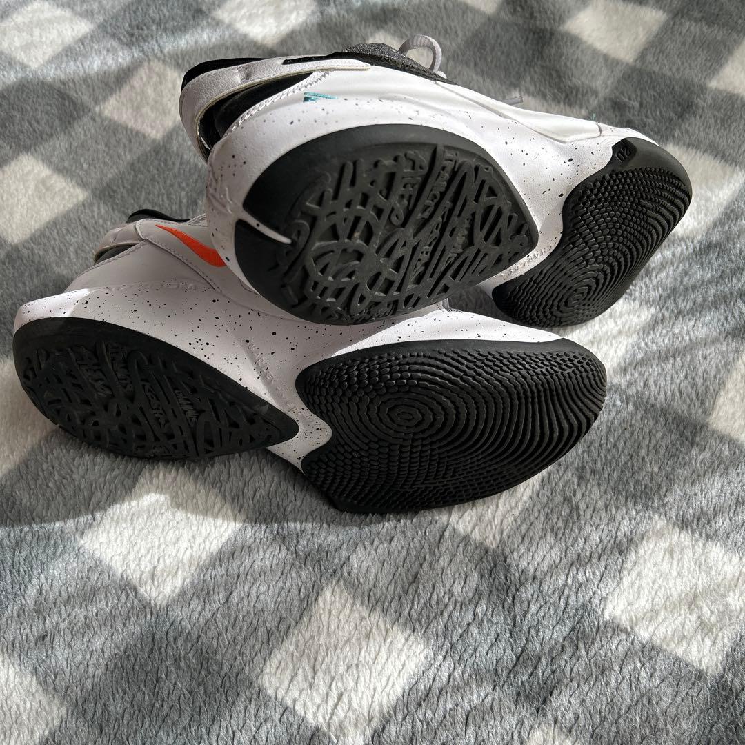 Nike バスケットボールシューズ グレー/ホワイト/ブラック