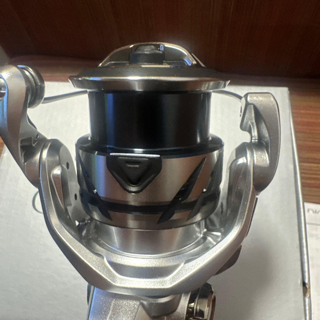23 SHIMANO STRADIC C2500SXG スピニングリール