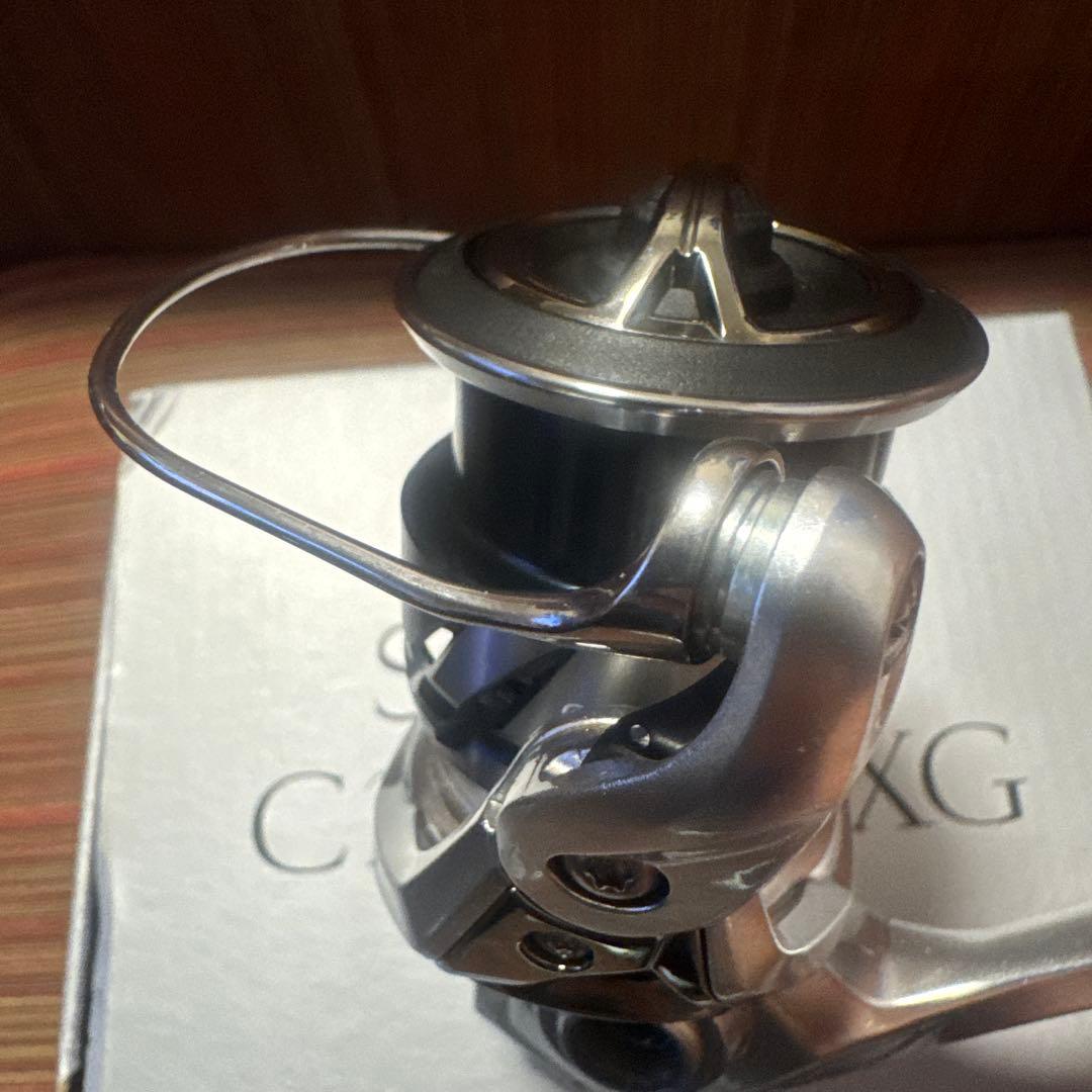 23 SHIMANO STRADIC C2500SXG スピニングリール