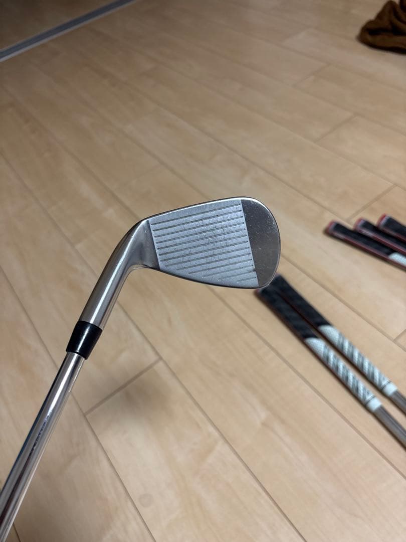 Titleist T100アイアンセット 7本(4番のみT200)