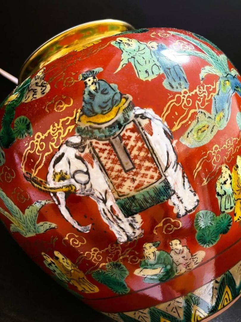 【未使用】　九谷焼 青木木米 色絵　赤地　唐子図　象　老人 花器 花瓶 壺