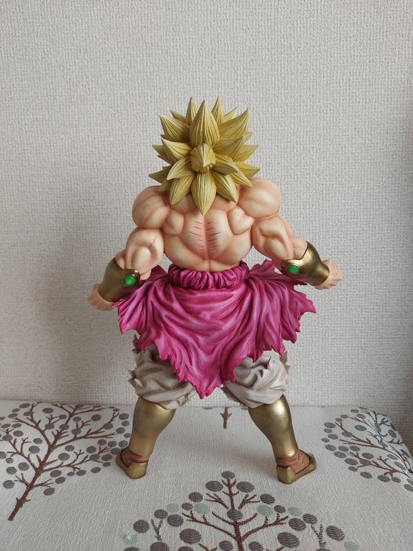 ドラゴンボール フィギュア リペイント 一番くじ ブロリー 超サイヤ人