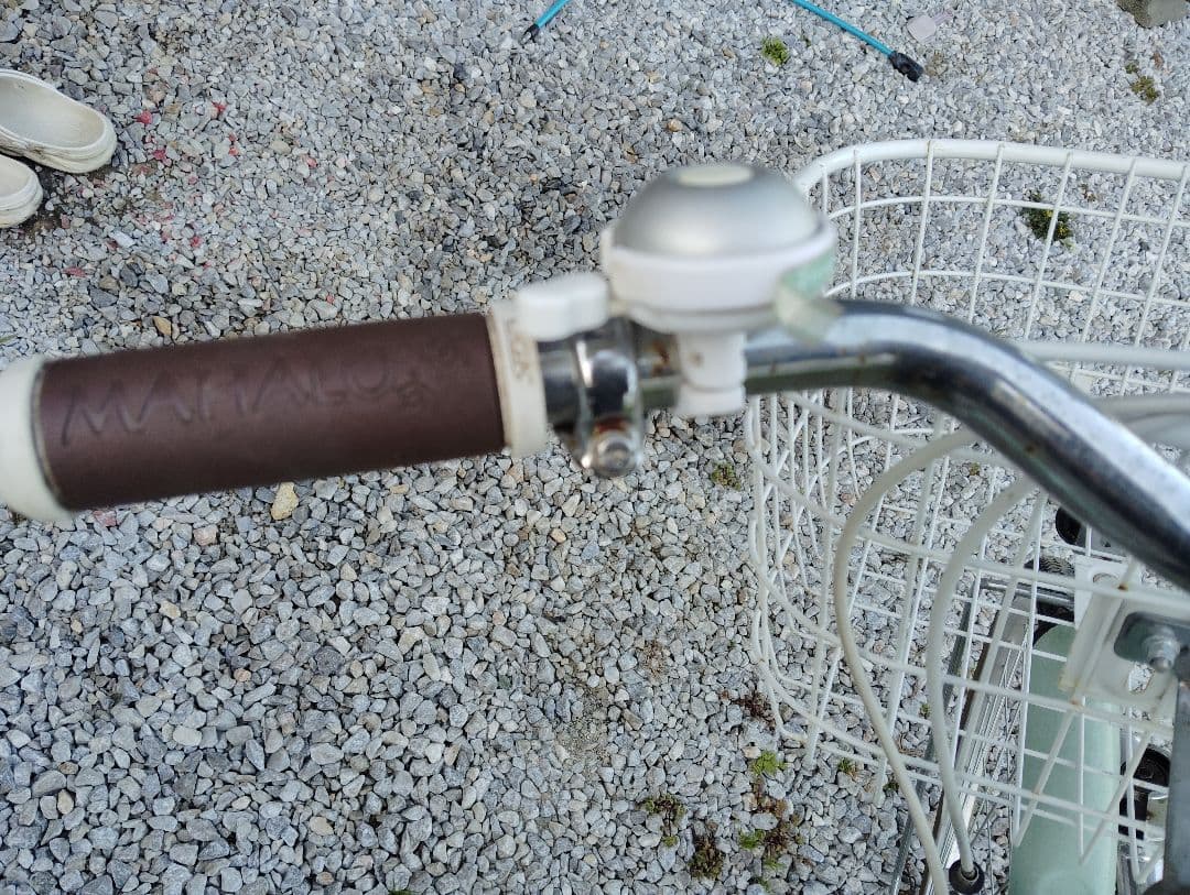 子供用自転車 ミントグリーン カゴ付き