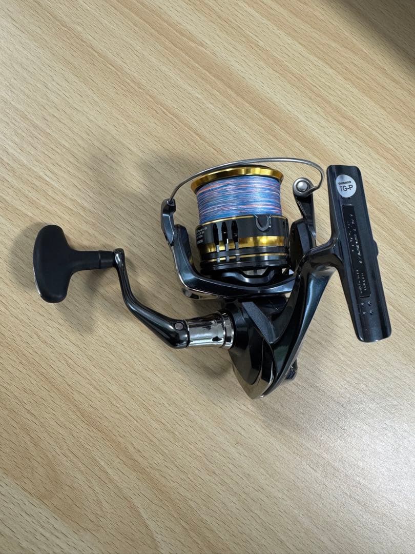 【使用回数1回】SHIMANO シマノリール　21アルテグラ4000【美品】