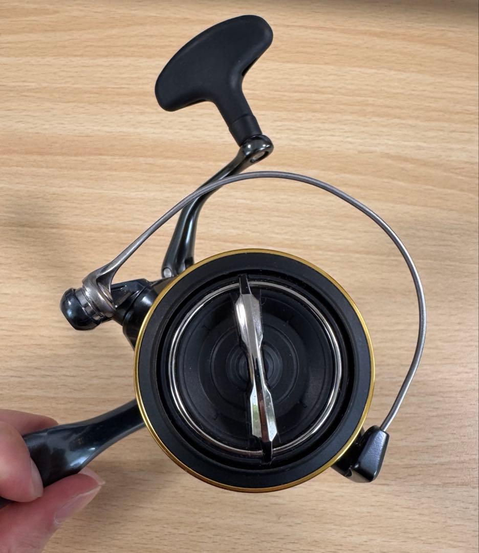 【使用回数1回】SHIMANO シマノリール　21アルテグラ4000【美品】