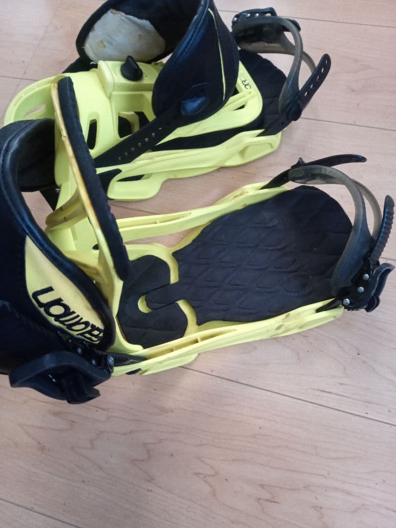スノーボード　ビンディング　SALOMON