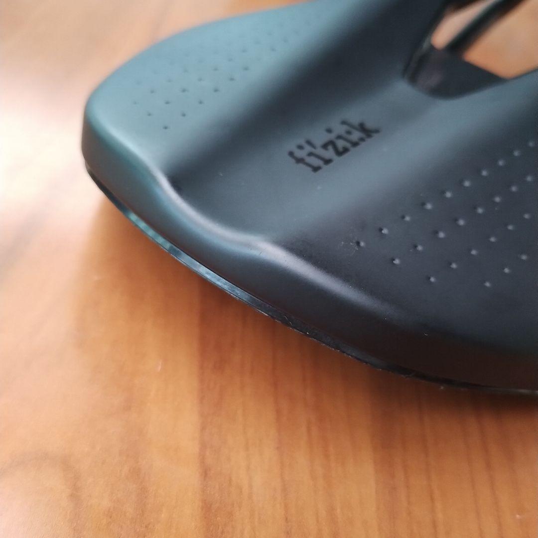 FIZIK テンポ　アルゴ　カーボンレール　フィジーク