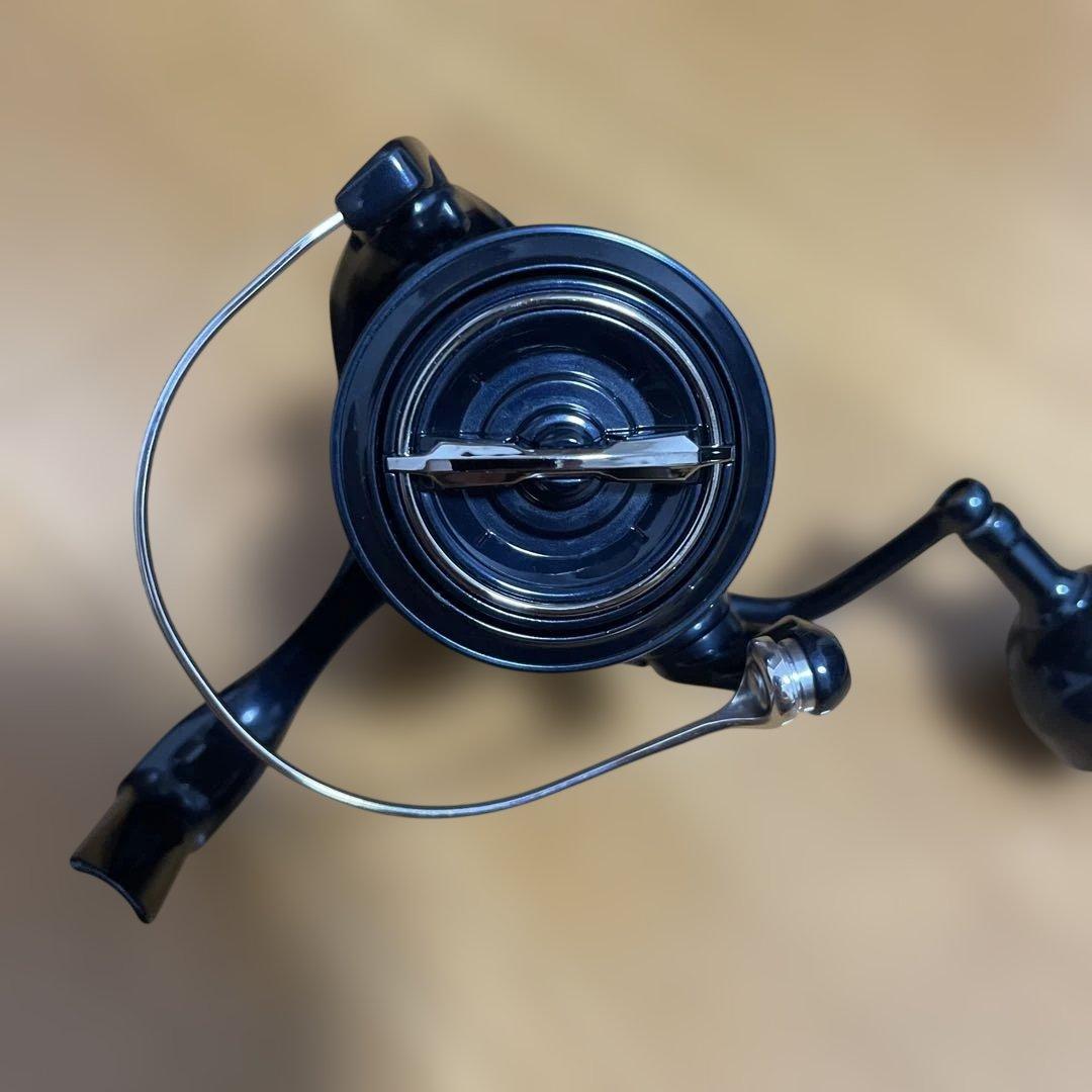 SHIMANO STRADIC SW4000HG スピニングリール