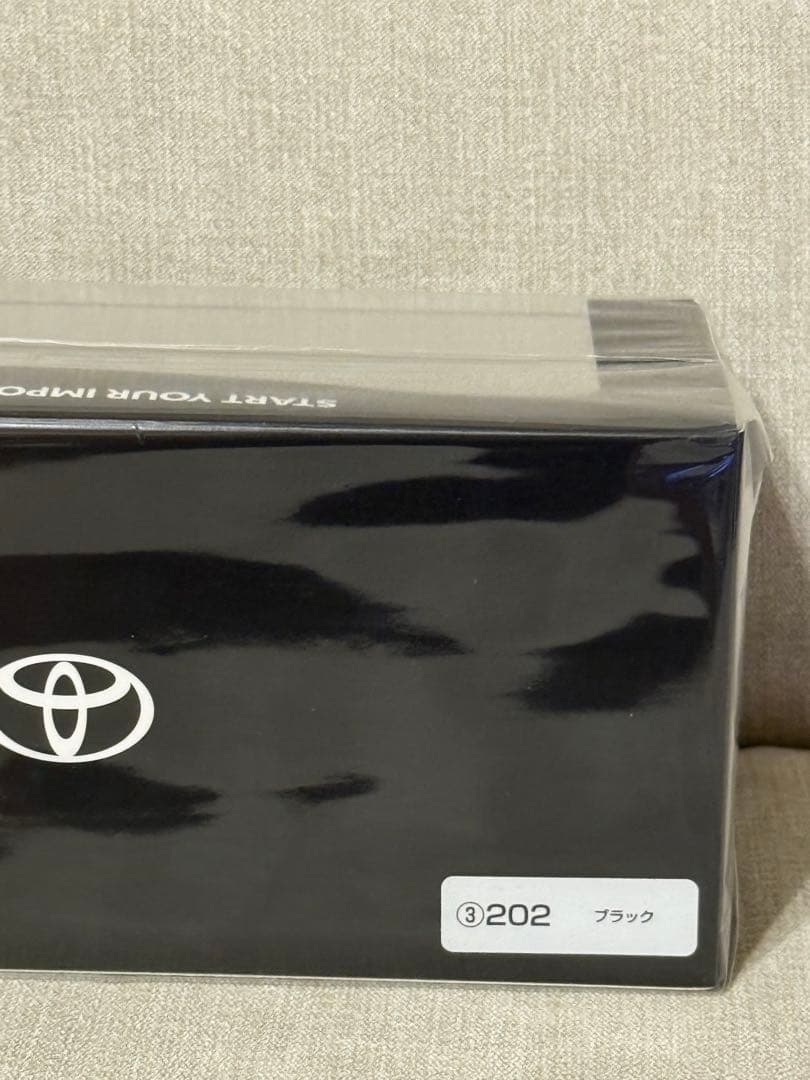 トヨタ　40ヴェルファイア　非売品ミニカー