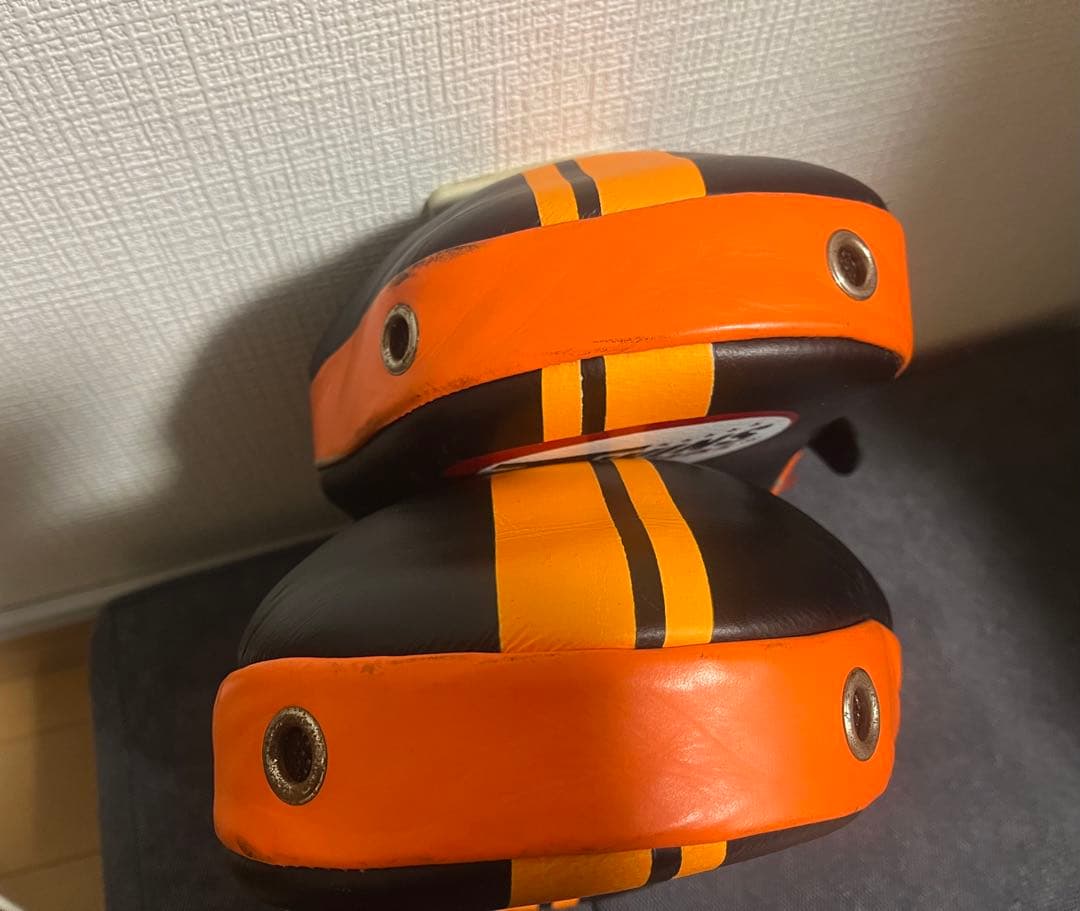 TWINS Special パンチングミット　希少
