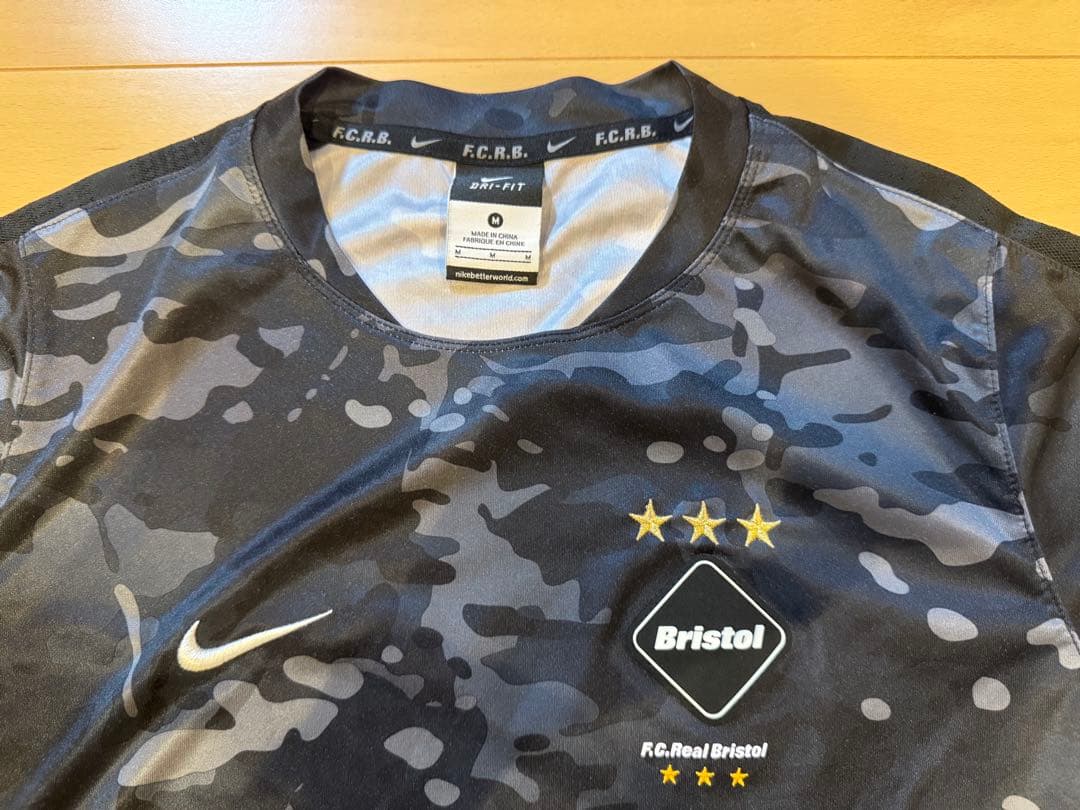 Nike F.C.R.B. セットアップ
