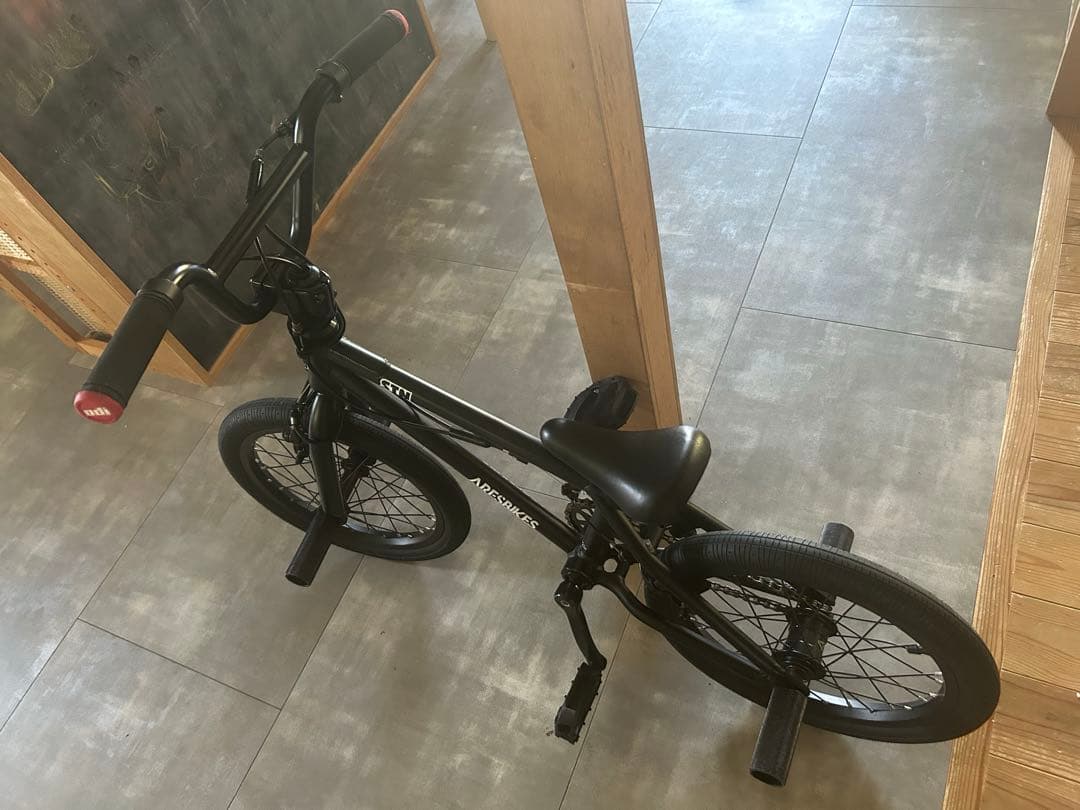 【美品】STN ブラック BMX 16インチ 屋内保管