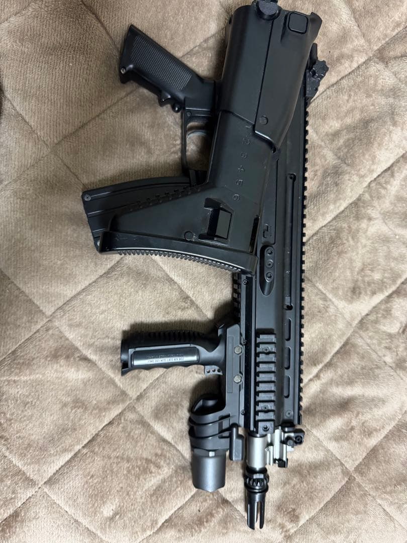 SCAR-L CQC 電動ガンBOYs ライト、スコープ付き