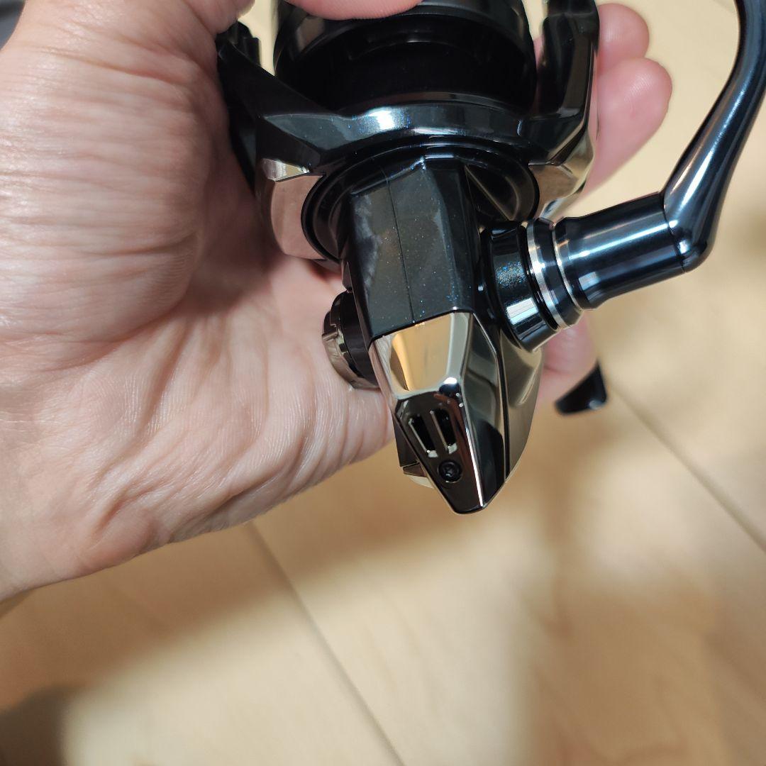 V*V様 シマノ25ツインパワーXD 4000XG 美品