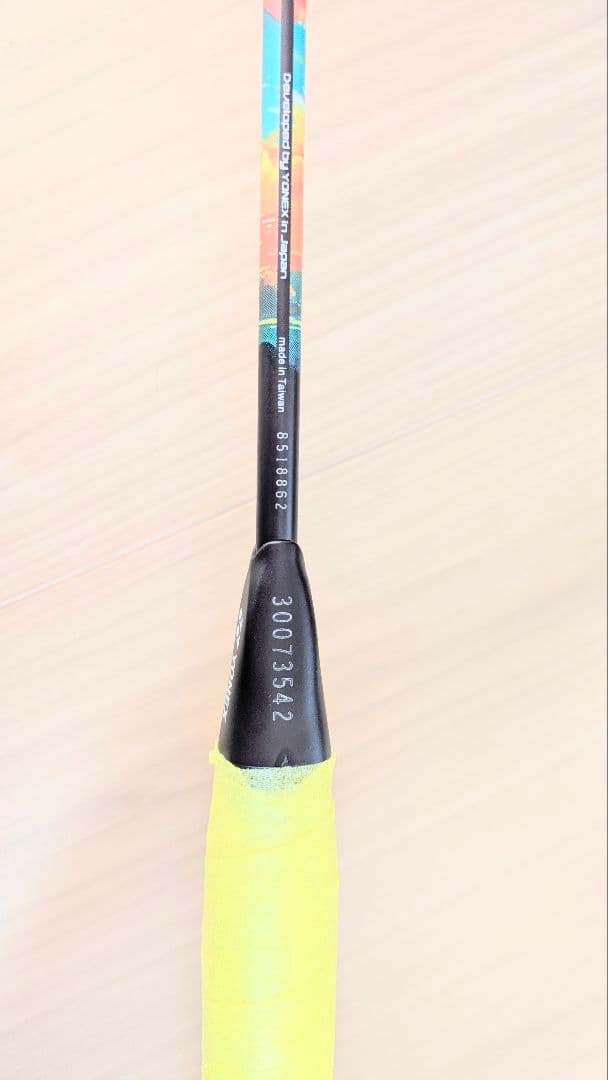 ヨネックス ナノフレア700 TOUR 5UG5 【超美品】YONEX