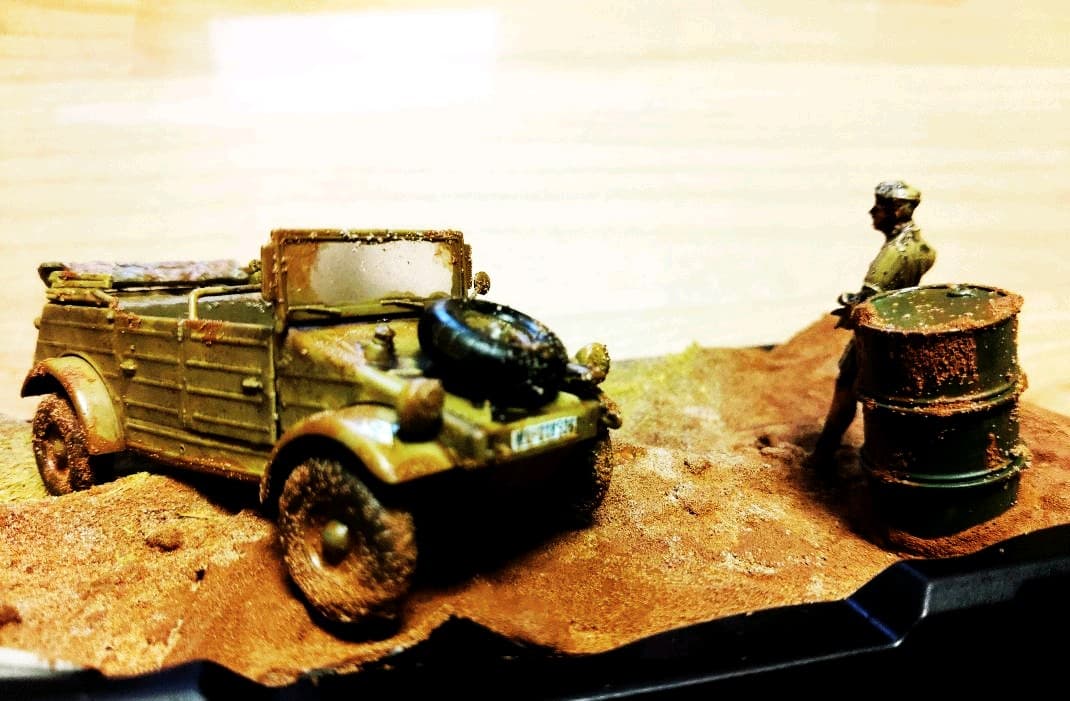 ドイツ軍　キューベルワーゲン1/48　(情景模型)