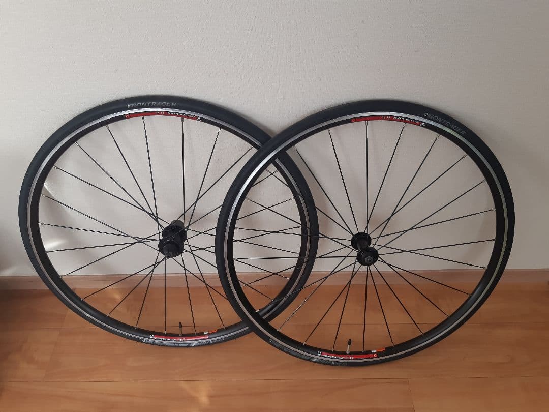 BONTRAGER TLR 2本セット 東京都東村山市、引取限定品。