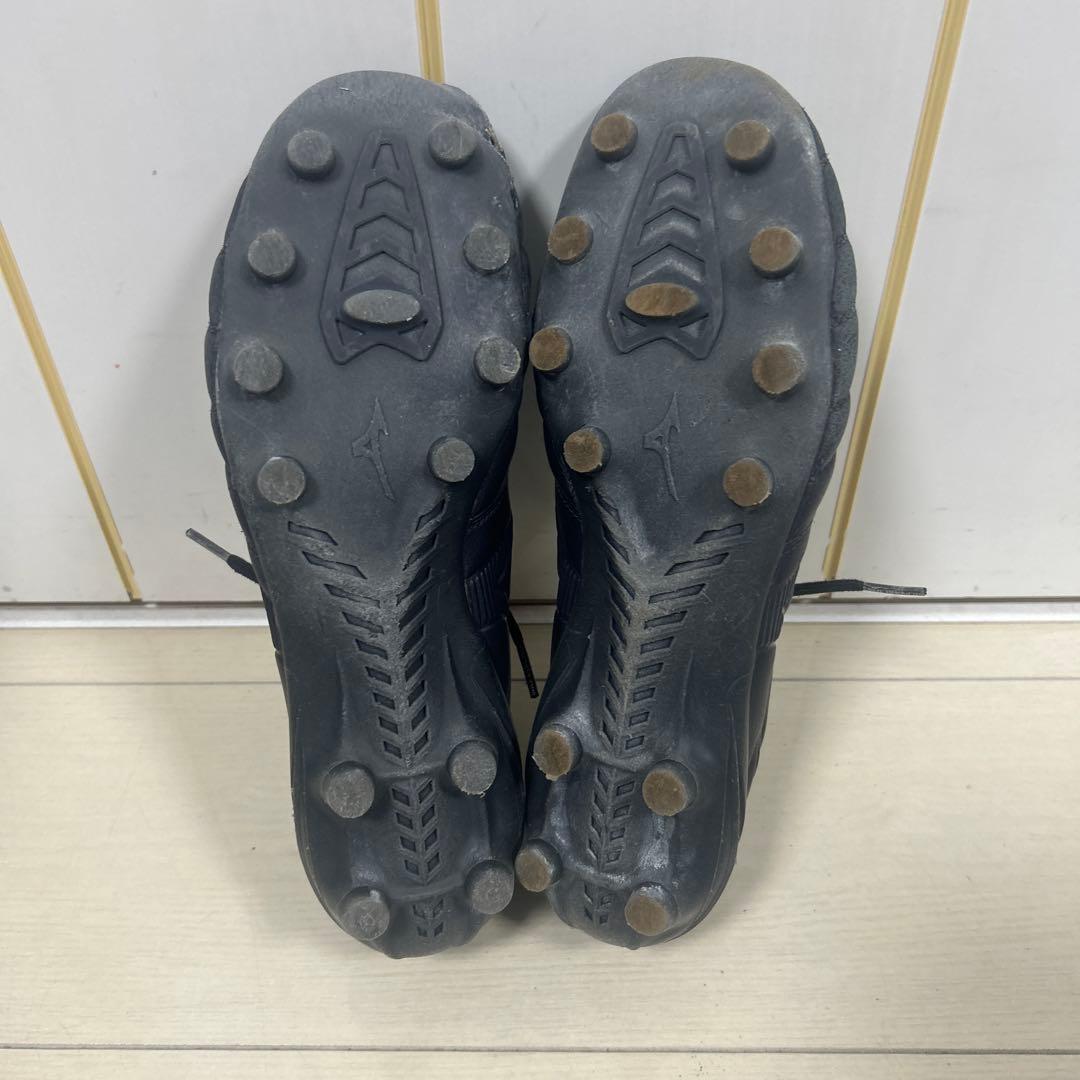 黒 サッカーシューズ クッション性あり