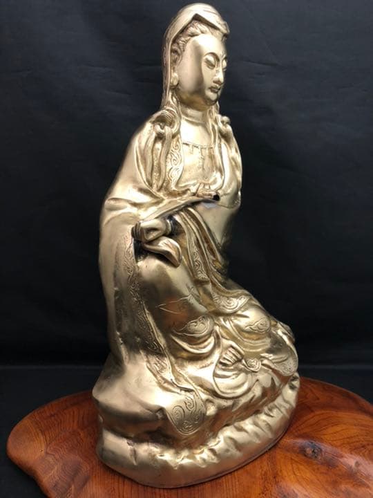 観音 菩薩 銅製 仏像 台付　彫刻 置物 開運 風水 骨董 古美術 アンティーク