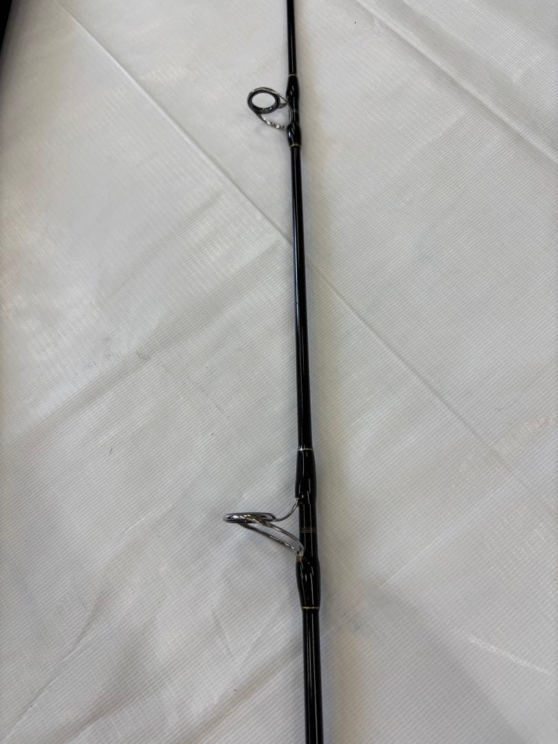 美品 使用2回ヤマガブランクス BlueSniper 81/6 Blacky